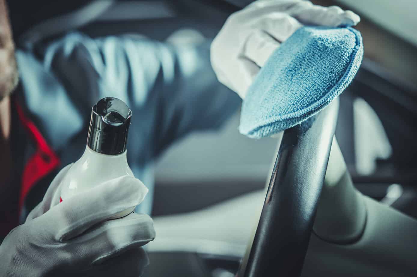 3 Ways To Fix A Peeling Leather Steering Wheel (Explained)